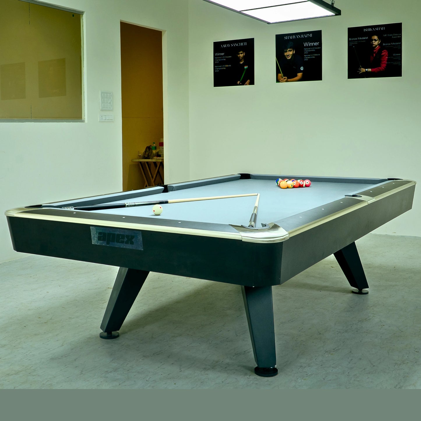 Apex Apollo Pool Table - 4.5 Ft x 9 Ft